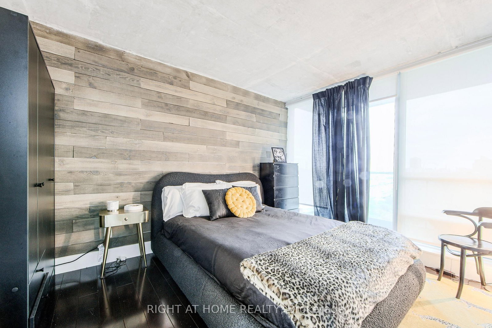 250 Manitoba Street SE, Unit 728 - Photo 7