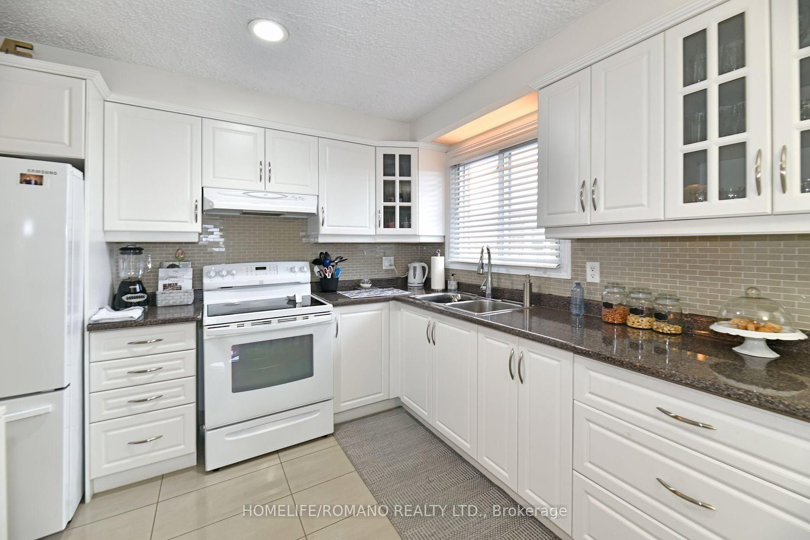 58 Hisey Crescent - Photo 7