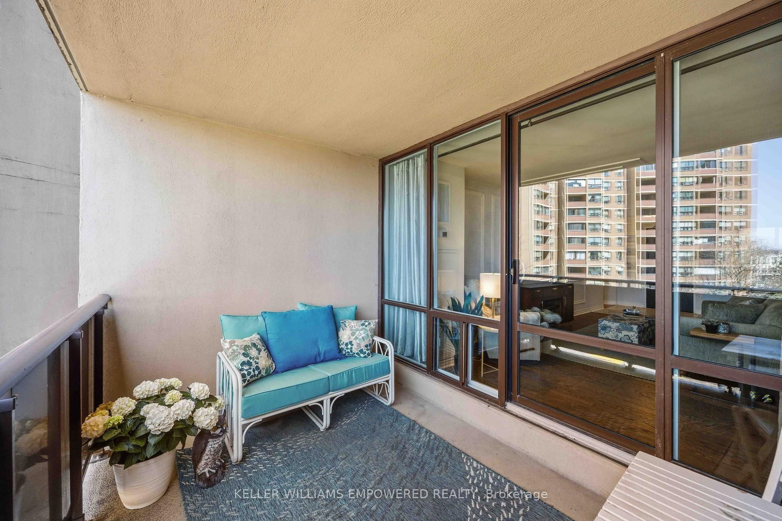 716 The West Mall, Unit 405 - Photo 19