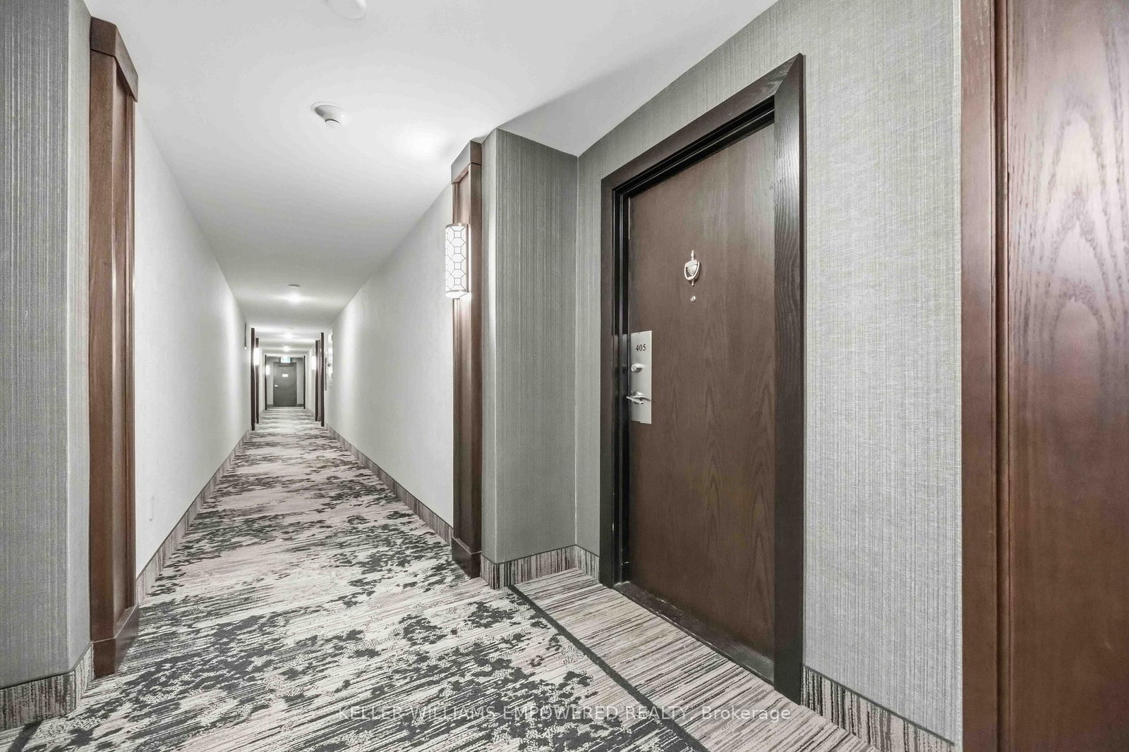 716 The West Mall, Unit 405 - Photo 8