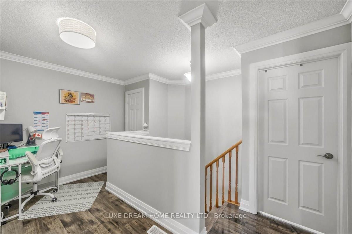 Townhouse for sale at 100 Panton Trail, Milton, Ontario, L9T 6K1 - Dempsey - MLS: W13001354