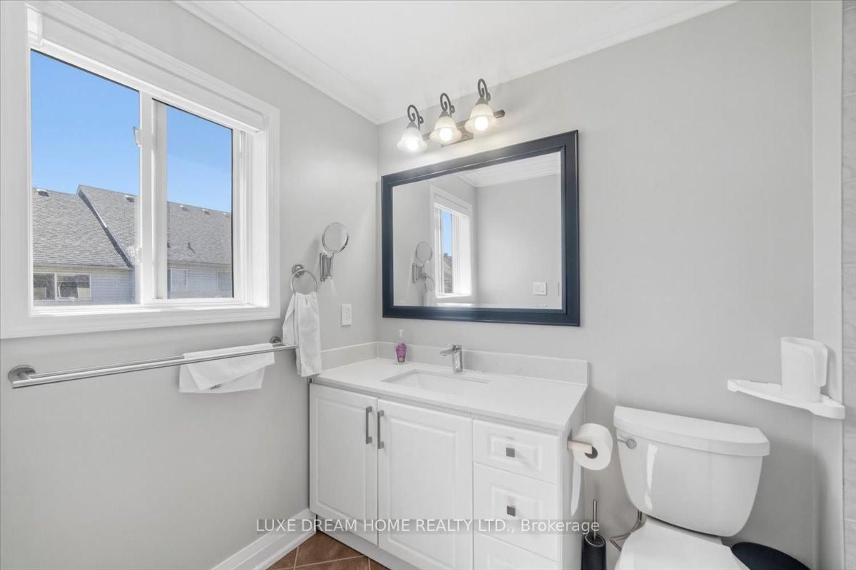 Townhouse for sale at 100 Panton Trail, Milton, Ontario, L9T 6K1 - Dempsey - MLS: W13001354