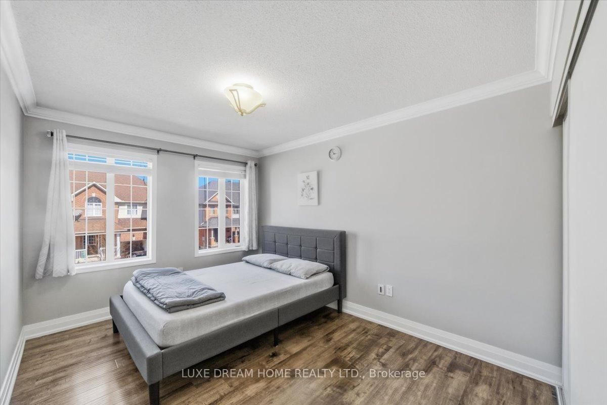 Townhouse for sale at 100 Panton Trail, Milton, Ontario, L9T 6K1 - Dempsey - MLS: W13001354