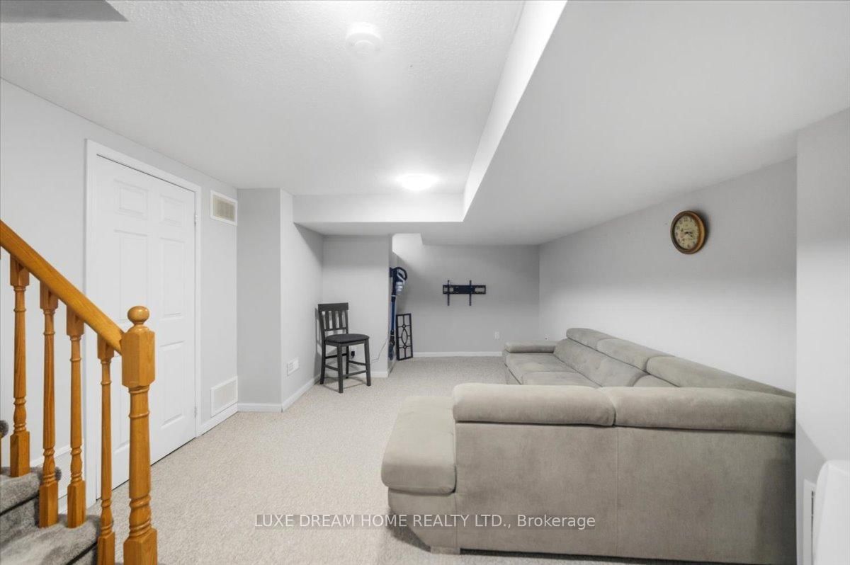 Townhouse for sale at 100 Panton Trail, Milton, Ontario, L9T 6K1 - Dempsey - MLS: W13001354