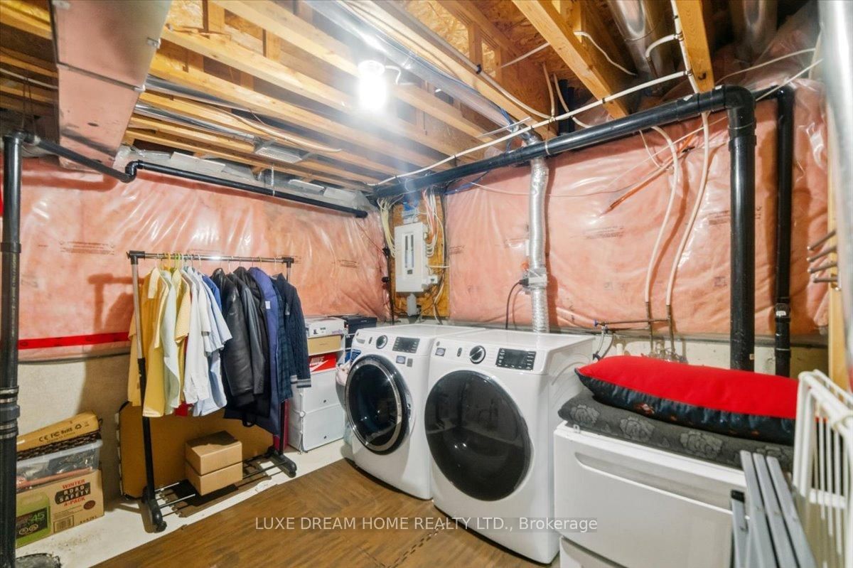 Townhouse for sale at 100 Panton Trail, Milton, Ontario, L9T 6K1 - Dempsey - MLS: W13001354