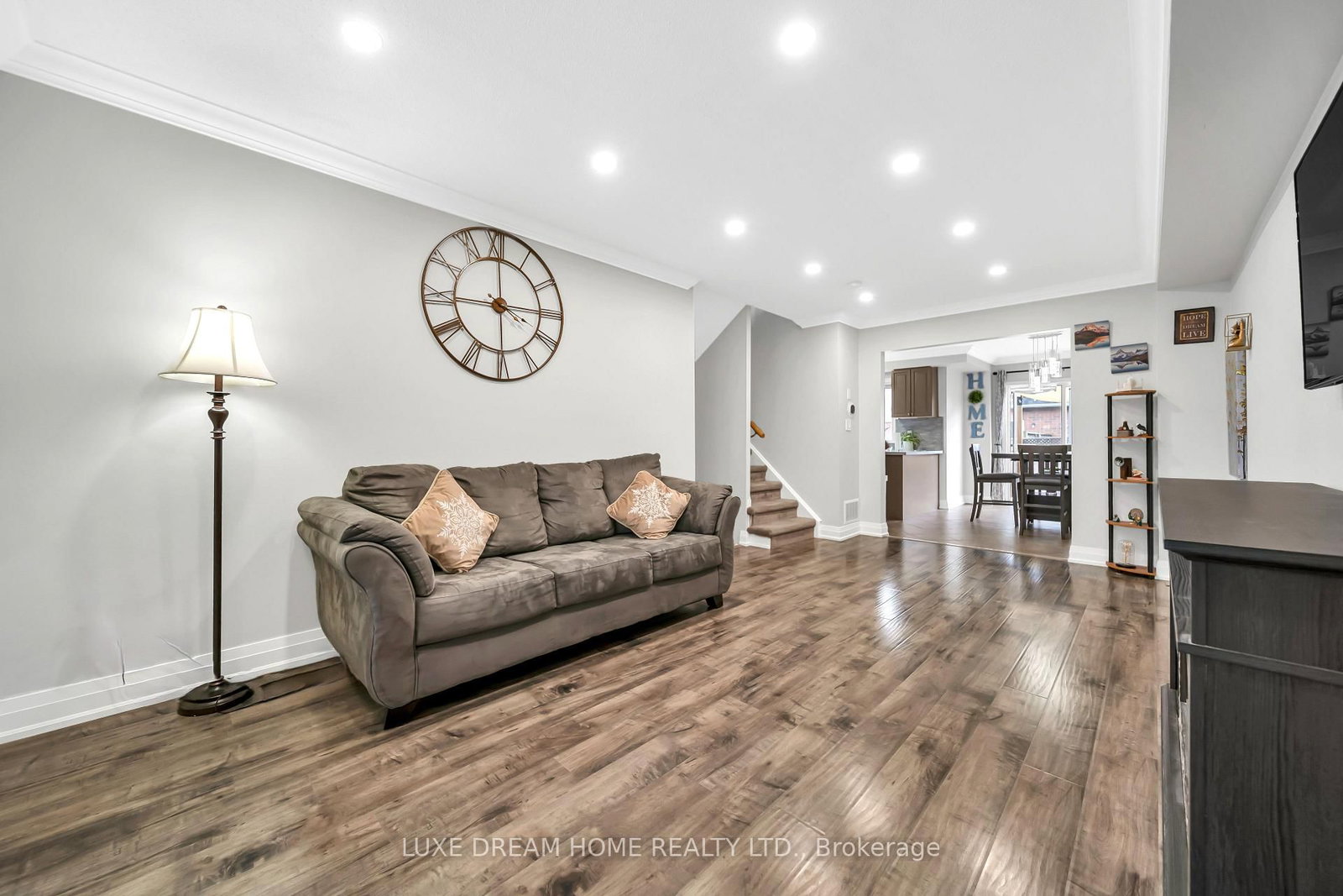 Townhouse for sale at 100 Panton Trail, Milton, Ontario, L9T 6K1 - Dempsey - MLS: W13001354