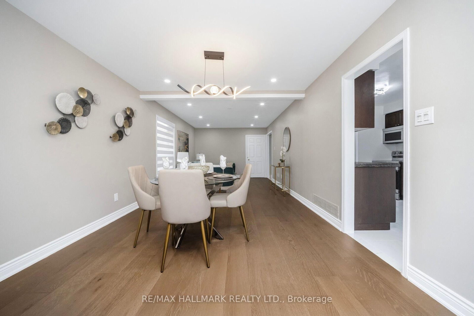 Detached House for sale at 43 Stanwell Drive, Brampton, Ontario, L6Z 3Y8 - Heart Lake West - MLS: W13001400