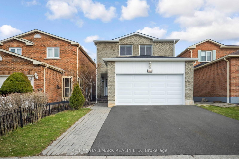 43 Stanwell Dr, Brampton, L6Z 3Y8 | Image 2