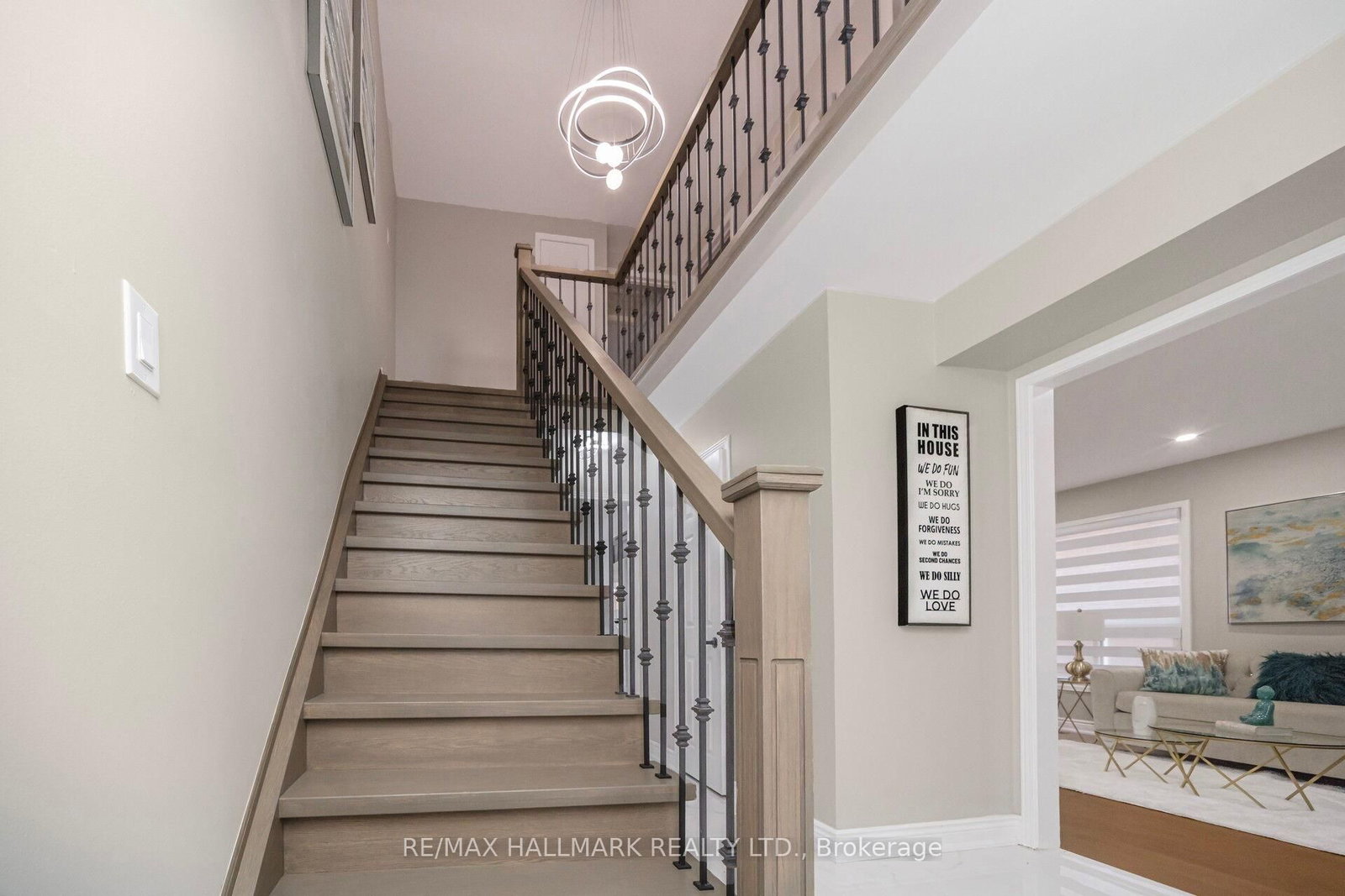 Detached House for sale at 43 Stanwell Drive, Brampton, Ontario, L6Z 3Y8 - Heart Lake West - MLS: W13001400