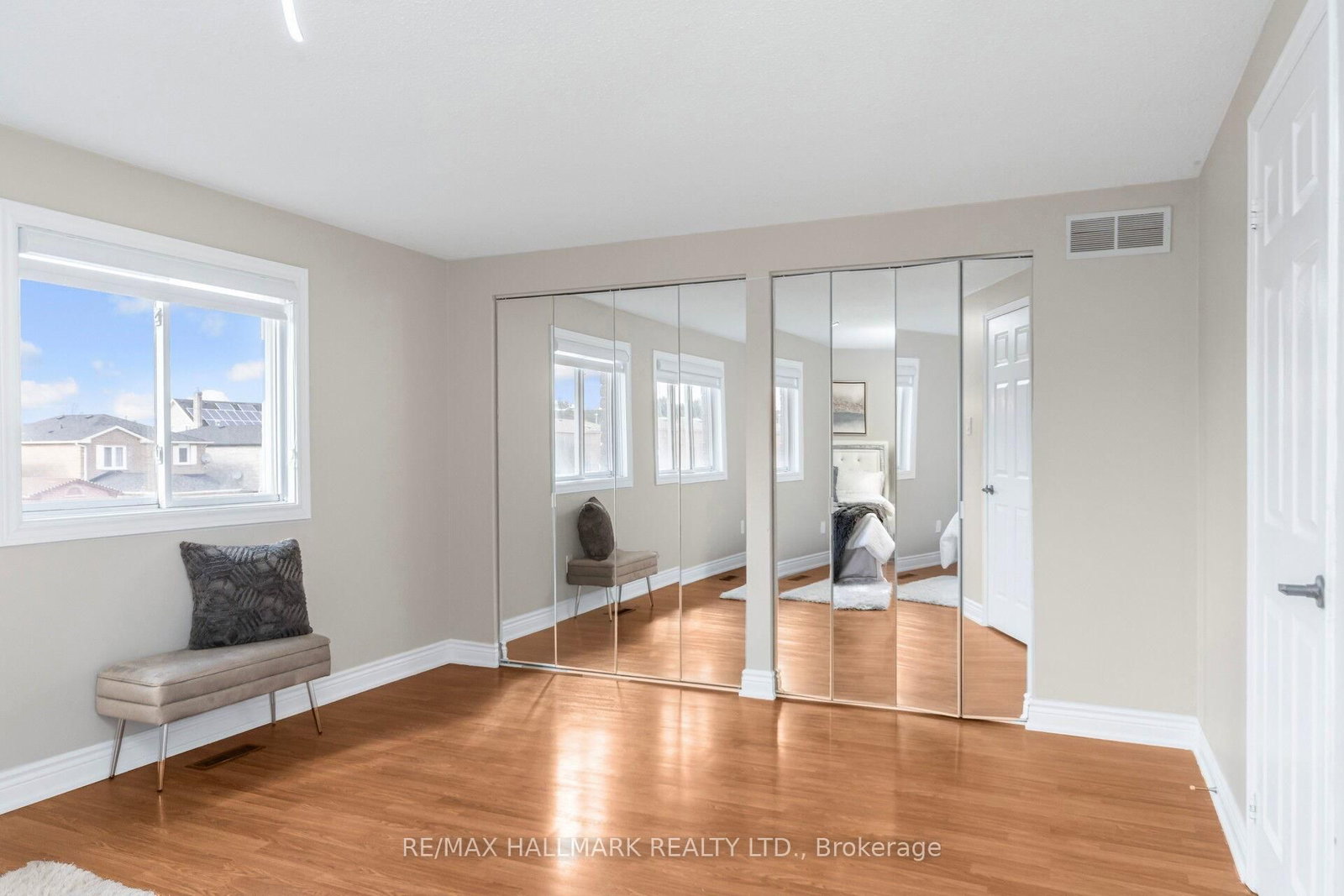 Detached House for sale at 43 Stanwell Drive, Brampton, Ontario, L6Z 3Y8 - Heart Lake West - MLS: W13001400