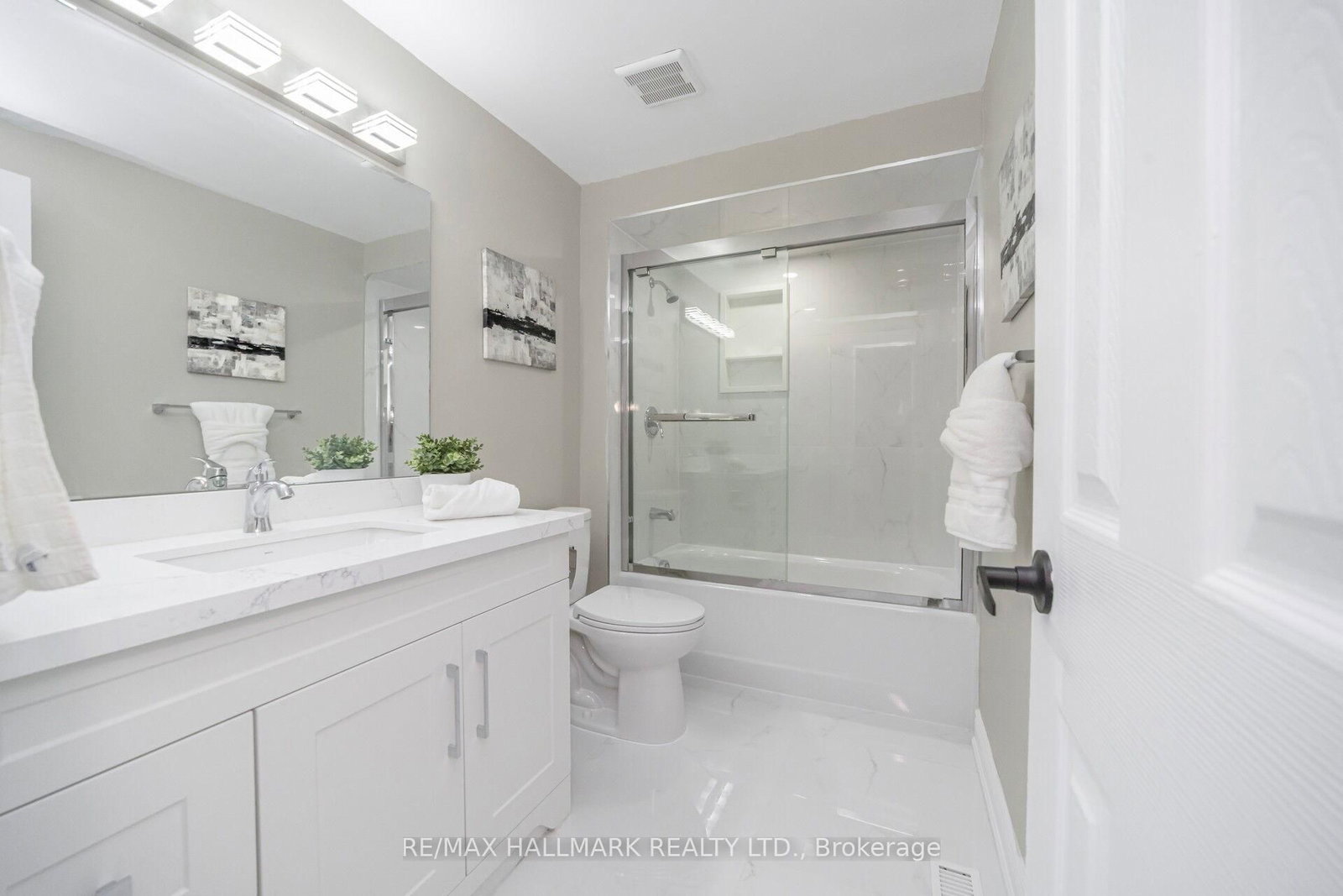 Detached House for sale at 43 Stanwell Drive, Brampton, Ontario, L6Z 3Y8 - Heart Lake West - MLS: W13001400