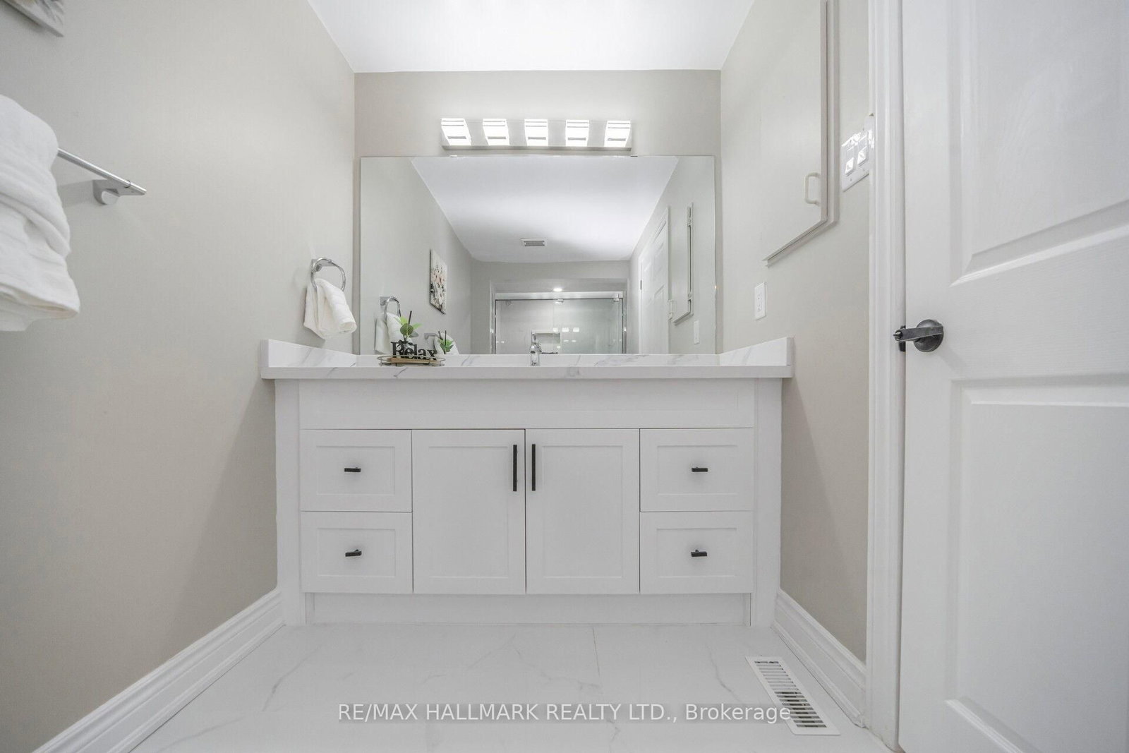 Detached House for sale at 43 Stanwell Drive, Brampton, Ontario, L6Z 3Y8 - Heart Lake West - MLS: W13001400