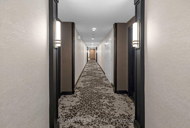 904 - 511 The West Mall