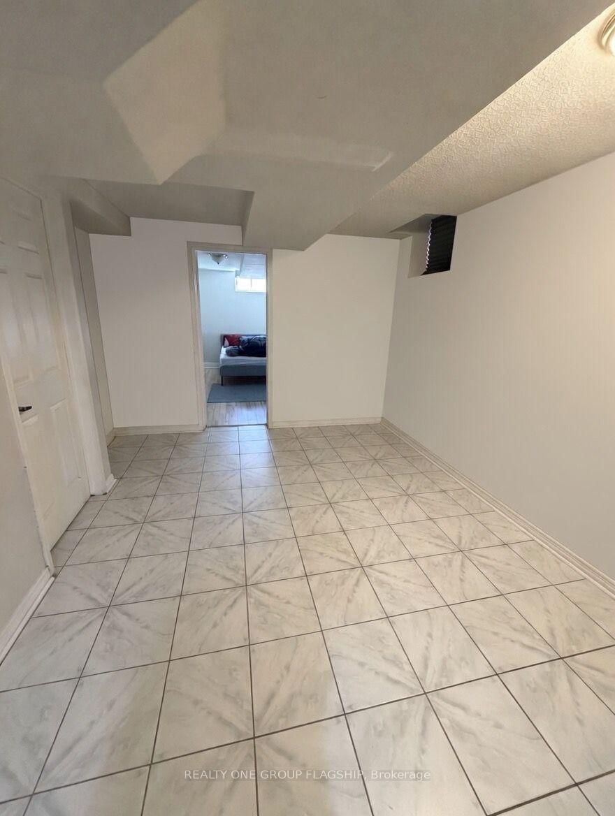 560 Garden Walk - Photo 6