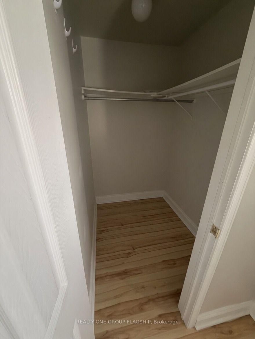 560 Garden Walk - Photo 7