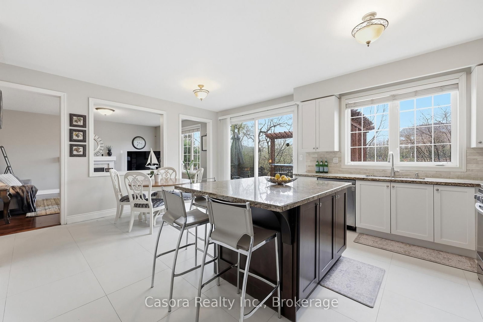 2295 Glazebrook Circle - Photo 16