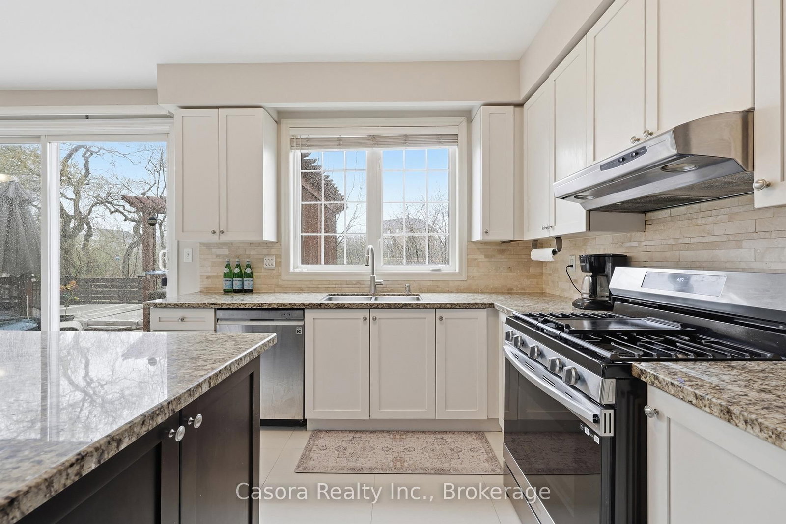 2295 Glazebrook Circle - Photo 17