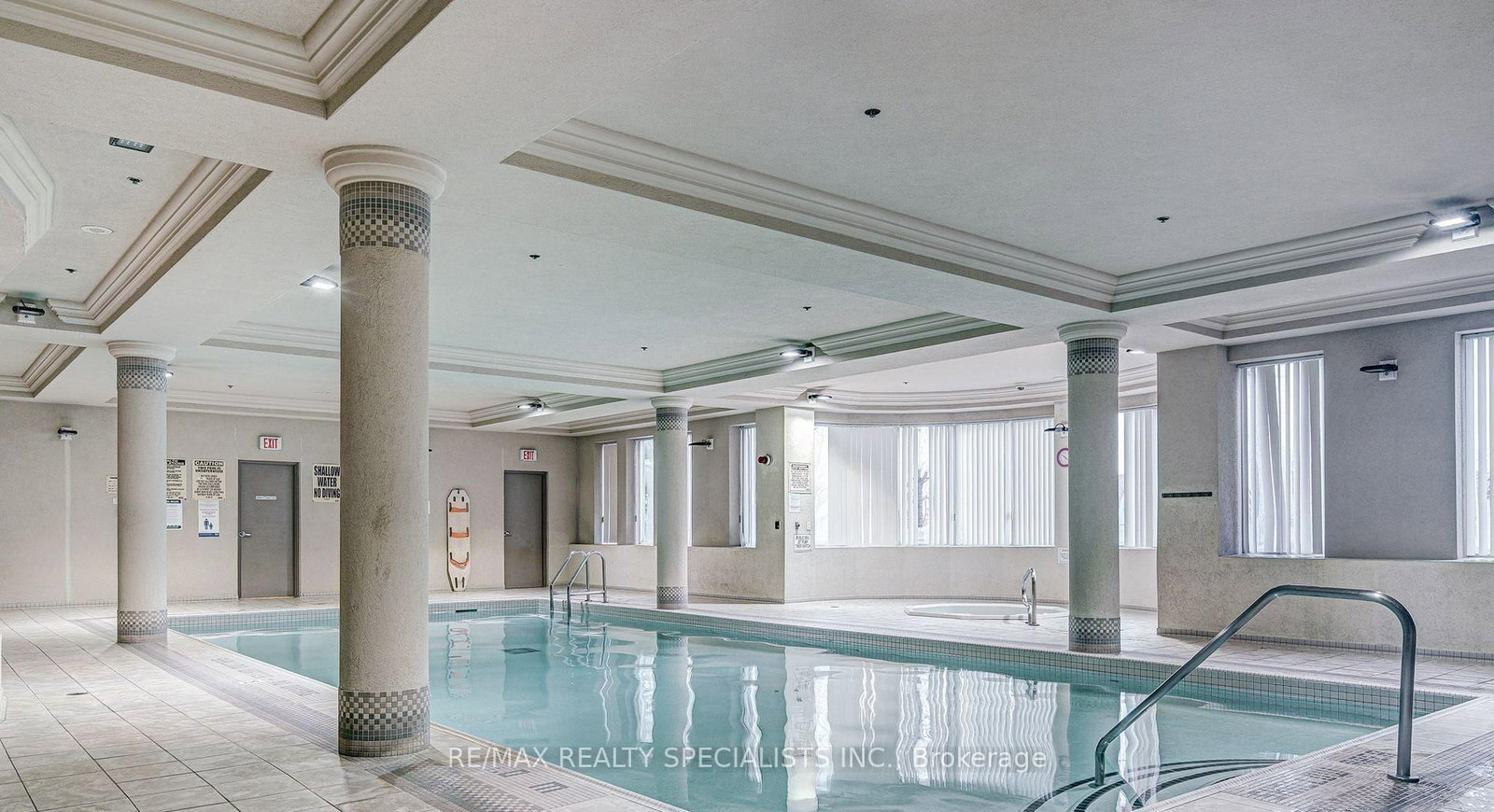 4879 Kimbermount Avenue, Unit 810 - Photo 11