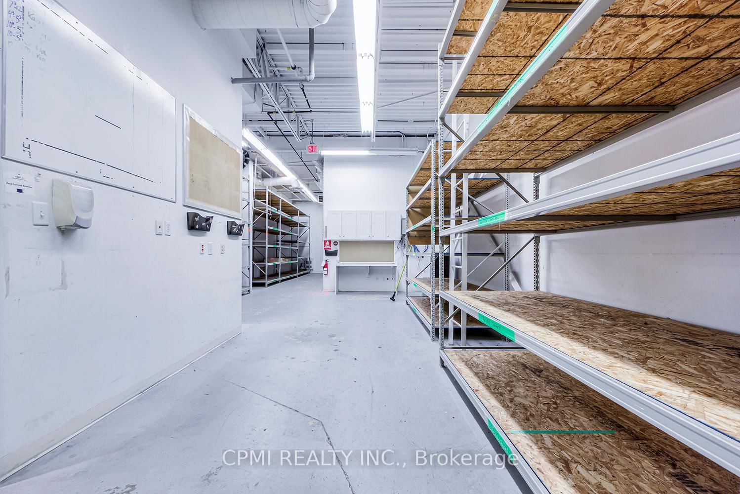 30 Eglinton Avenue Street, Unit 2 - Photo 4