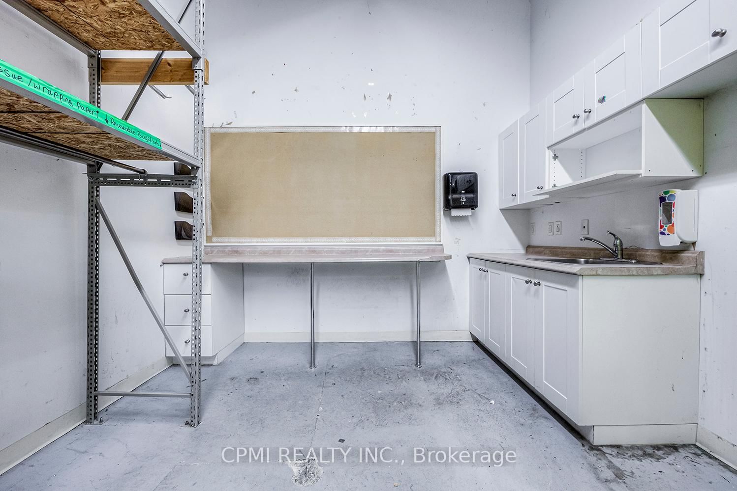 30 Eglinton Avenue Street, Unit 2 - Photo 5