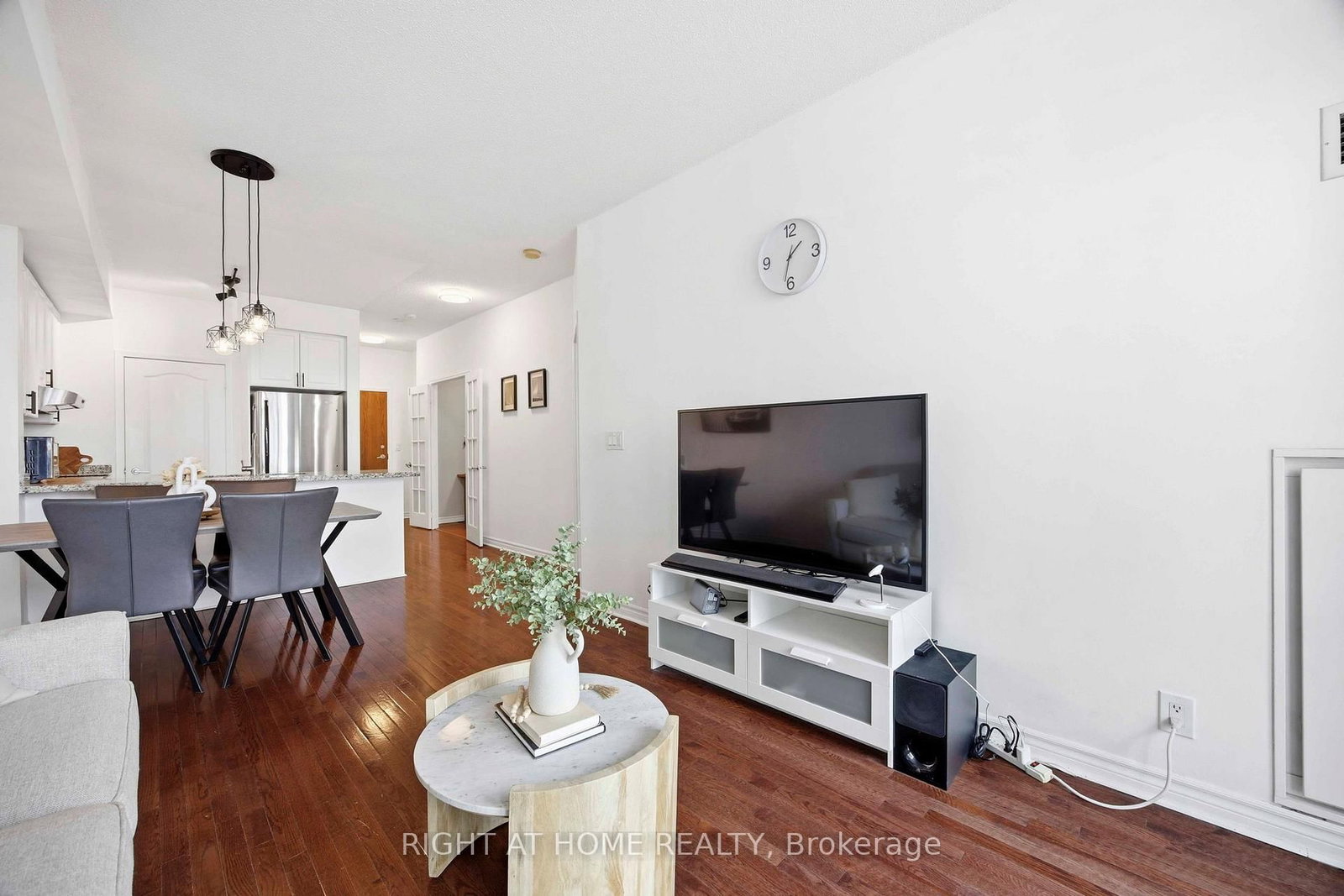 1 Elm Street W, Unit 2404 - Photo 10