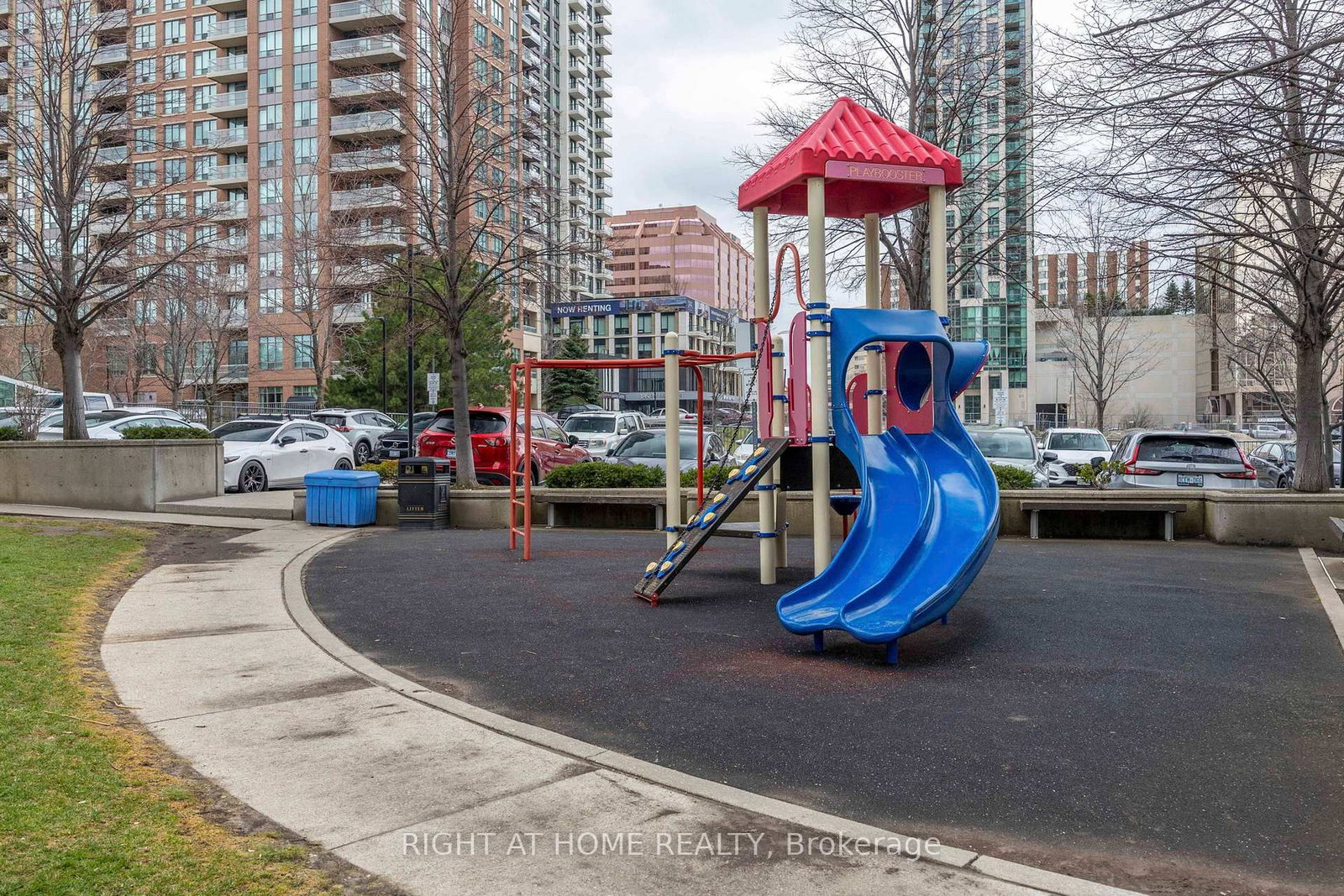 1 Elm Street W, Unit 2404 - Photo 22