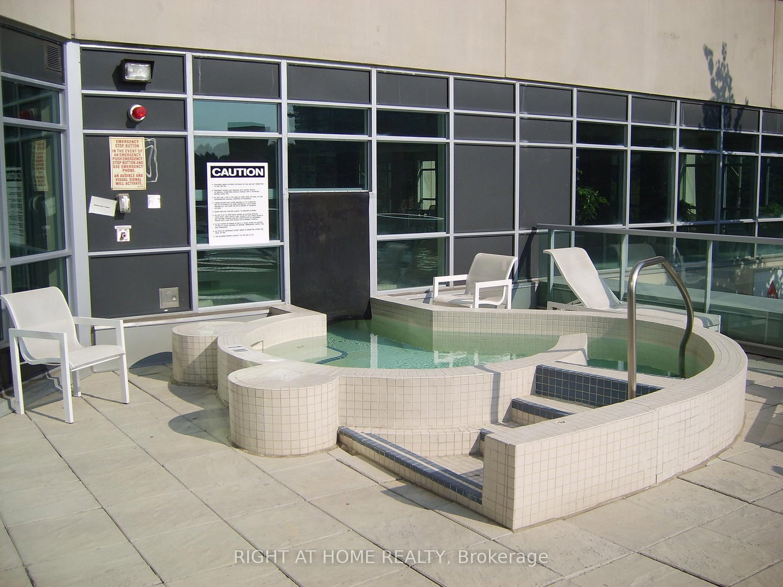 1 Elm Street W, Unit 2404 - Photo 27