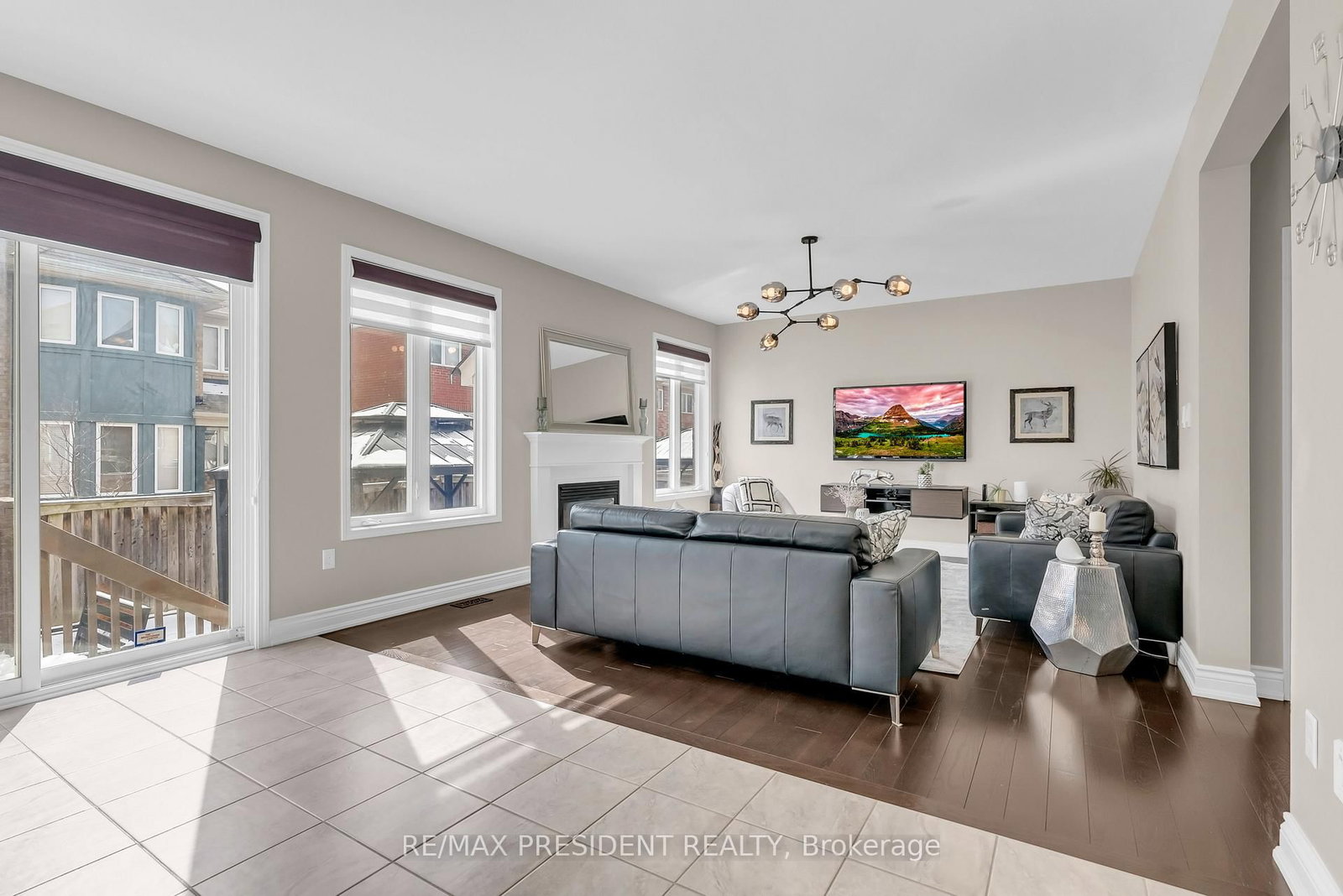 Detached House for sale at 306 Pringle Avenue, Milton, Ontario, L9T 7N2 - Scott - MLS: W13001746