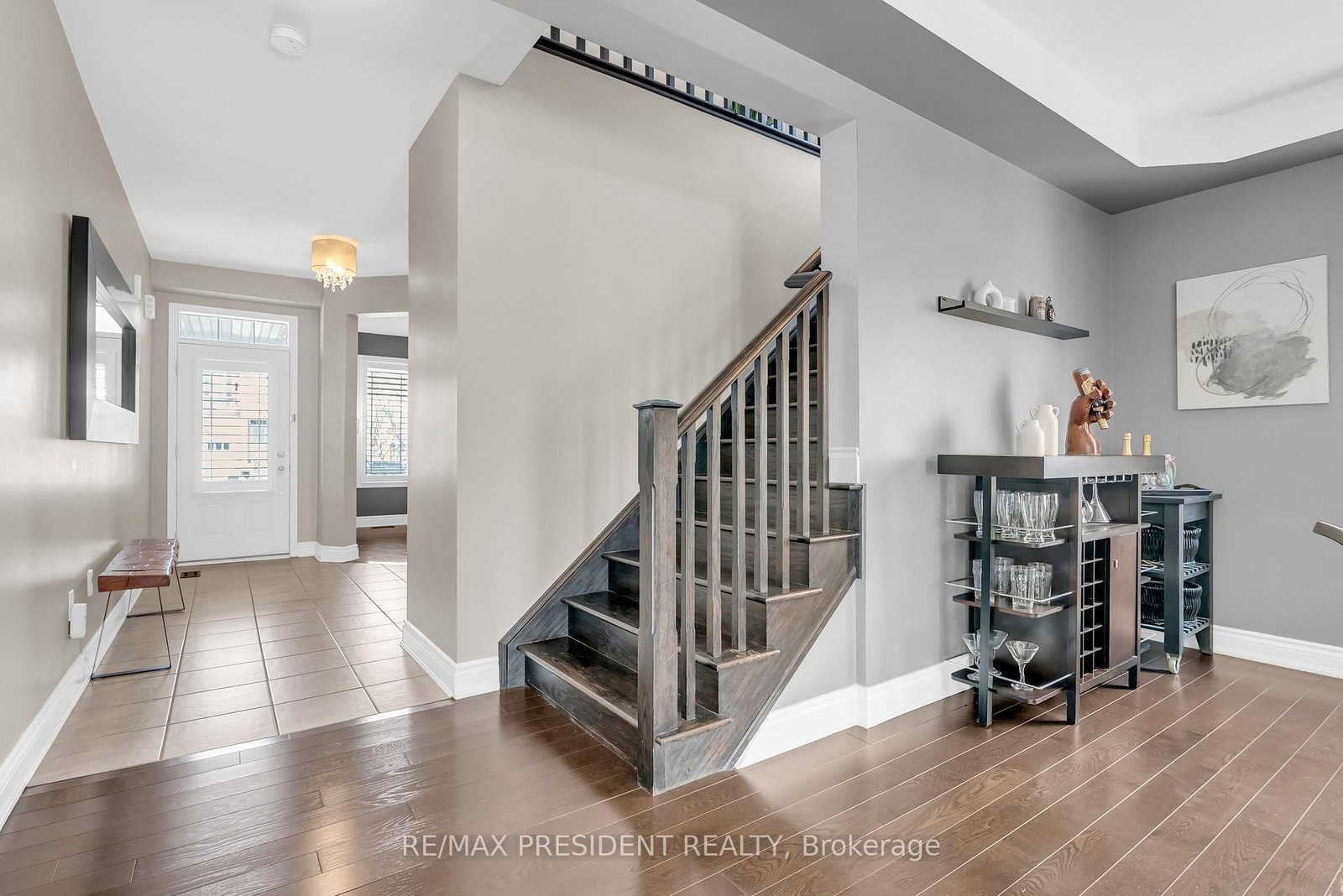 Detached House for sale at 306 Pringle Avenue, Milton, Ontario, L9T 7N2 - Scott - MLS: W13001746