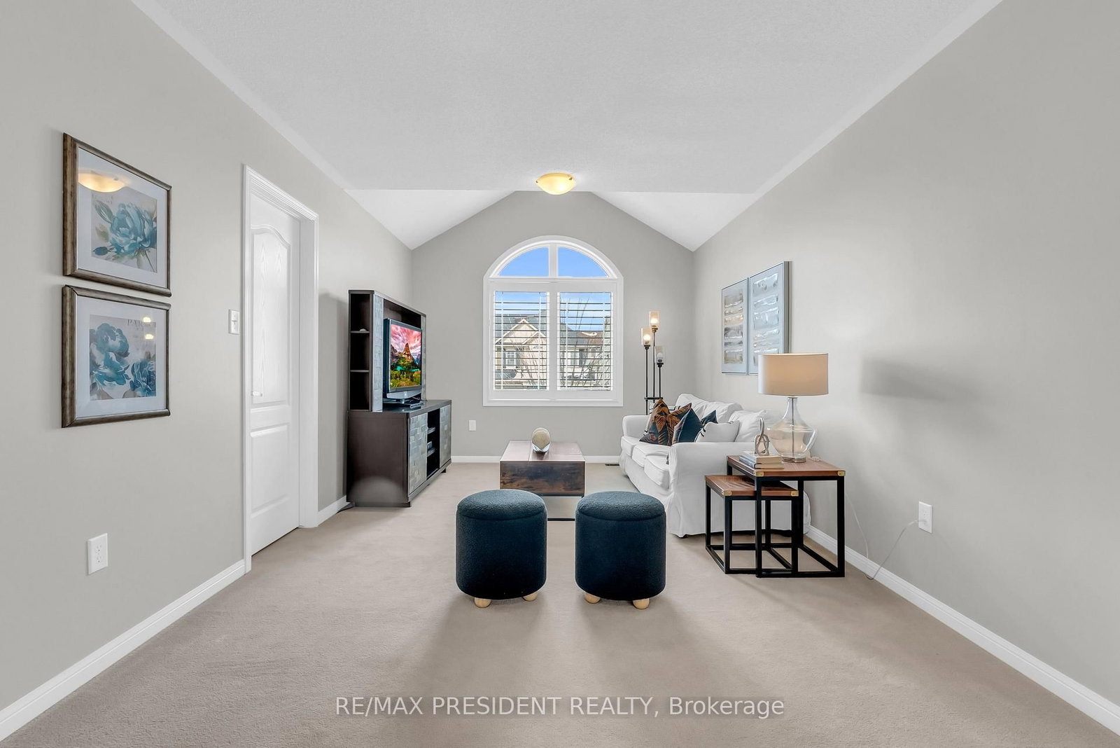 Detached House for sale at 306 Pringle Avenue, Milton, Ontario, L9T 7N2 - Scott - MLS: W13001746