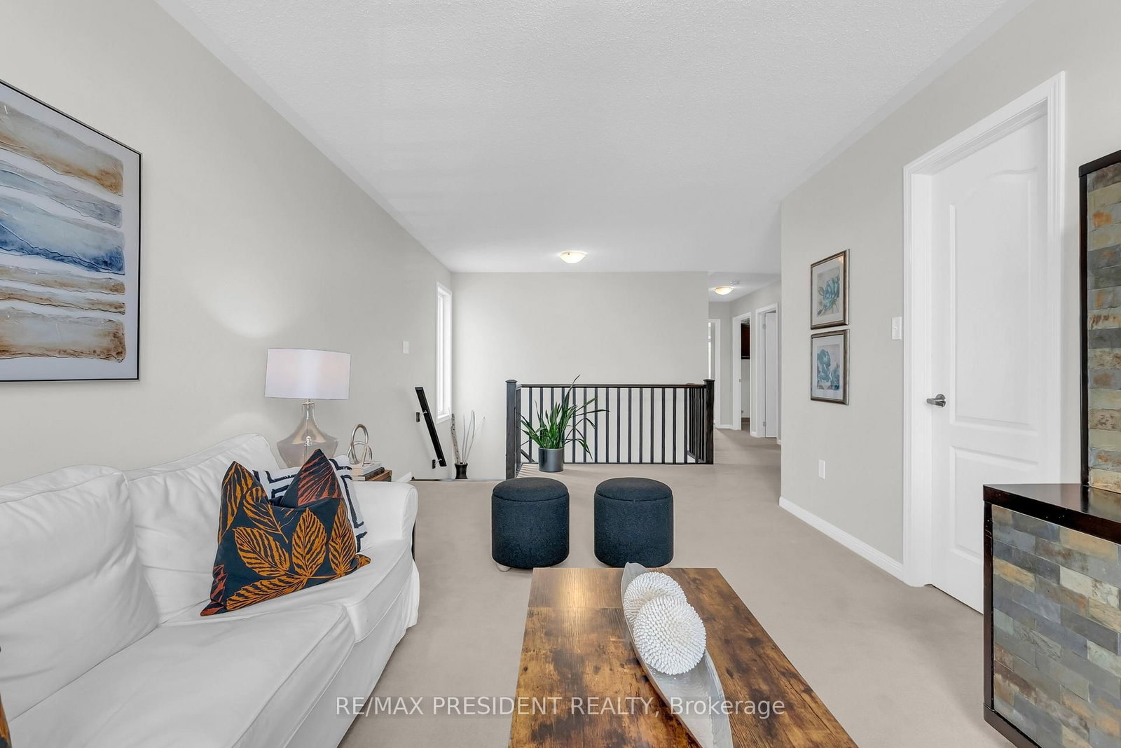 Detached House for sale at 306 Pringle Avenue, Milton, Ontario, L9T 7N2 - Scott - MLS: W13001746