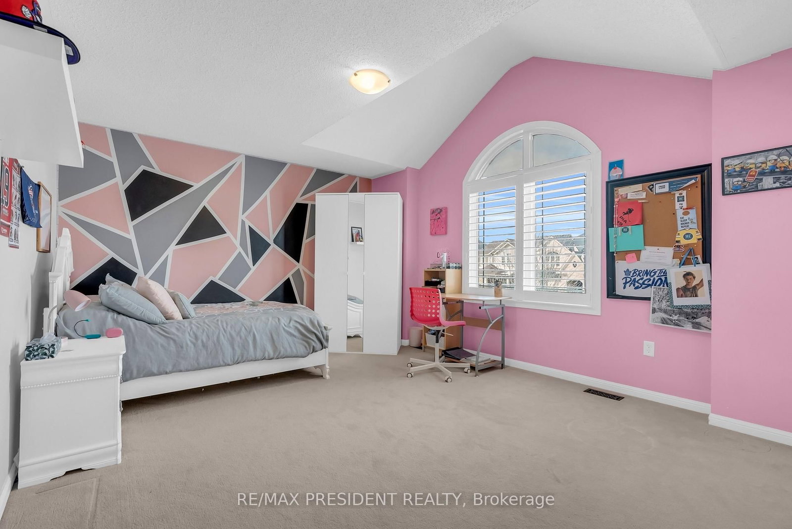 Detached House for sale at 306 Pringle Avenue, Milton, Ontario, L9T 7N2 - Scott - MLS: W13001746