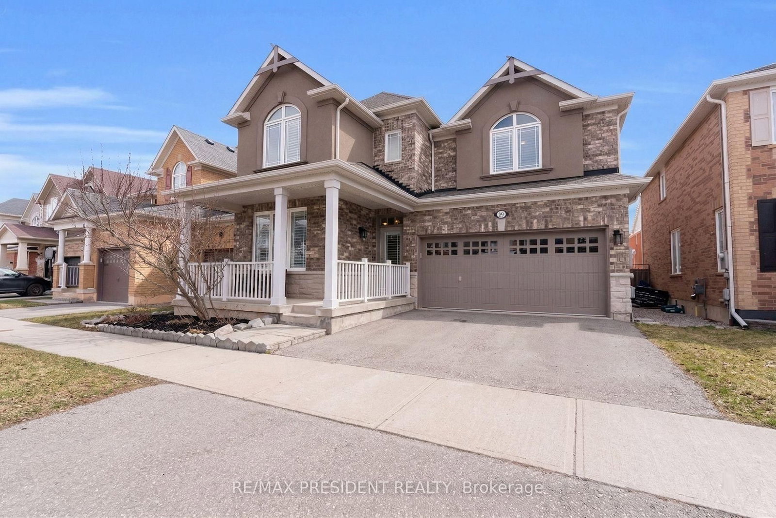 Detached House for sale at 306 Pringle Avenue, Milton, Ontario, L9T 7N2 - Scott - MLS: W13001746