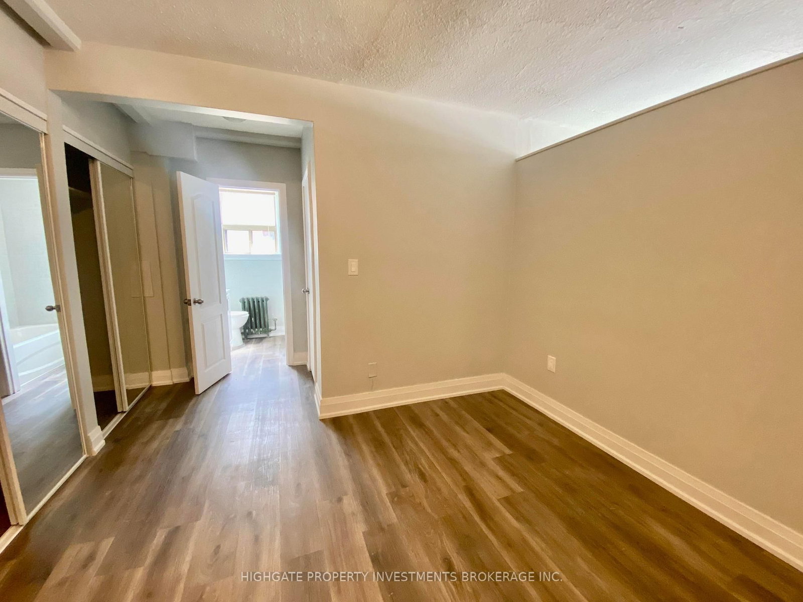 34 Erlesmere Avenue, Unit 3 - Photo 9