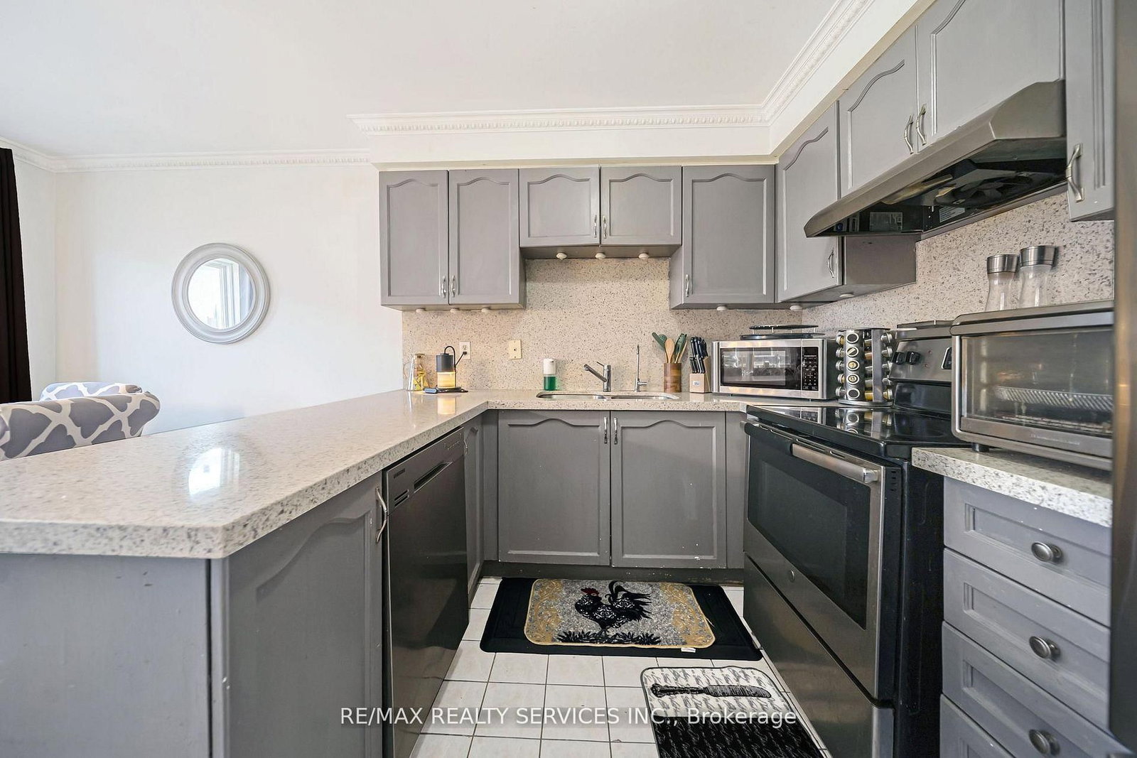 Detached House for sale at 27 Suncrest Drive, Brampton, Ontario, L6X 4L5 - Brampton West - MLS: W13001822