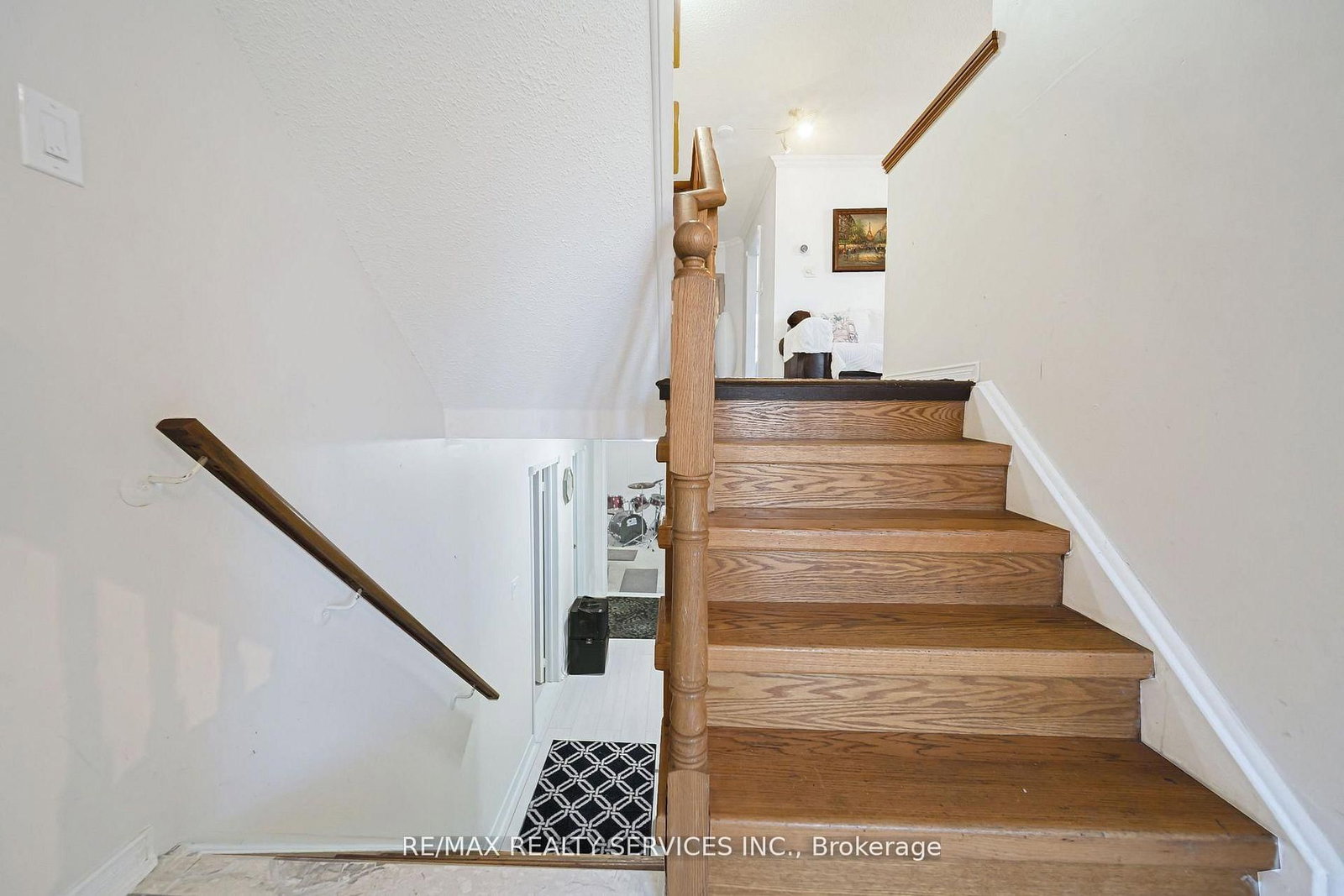 Detached House for sale at 27 Suncrest Drive, Brampton, Ontario, L6X 4L5 - Brampton West - MLS: W13001822