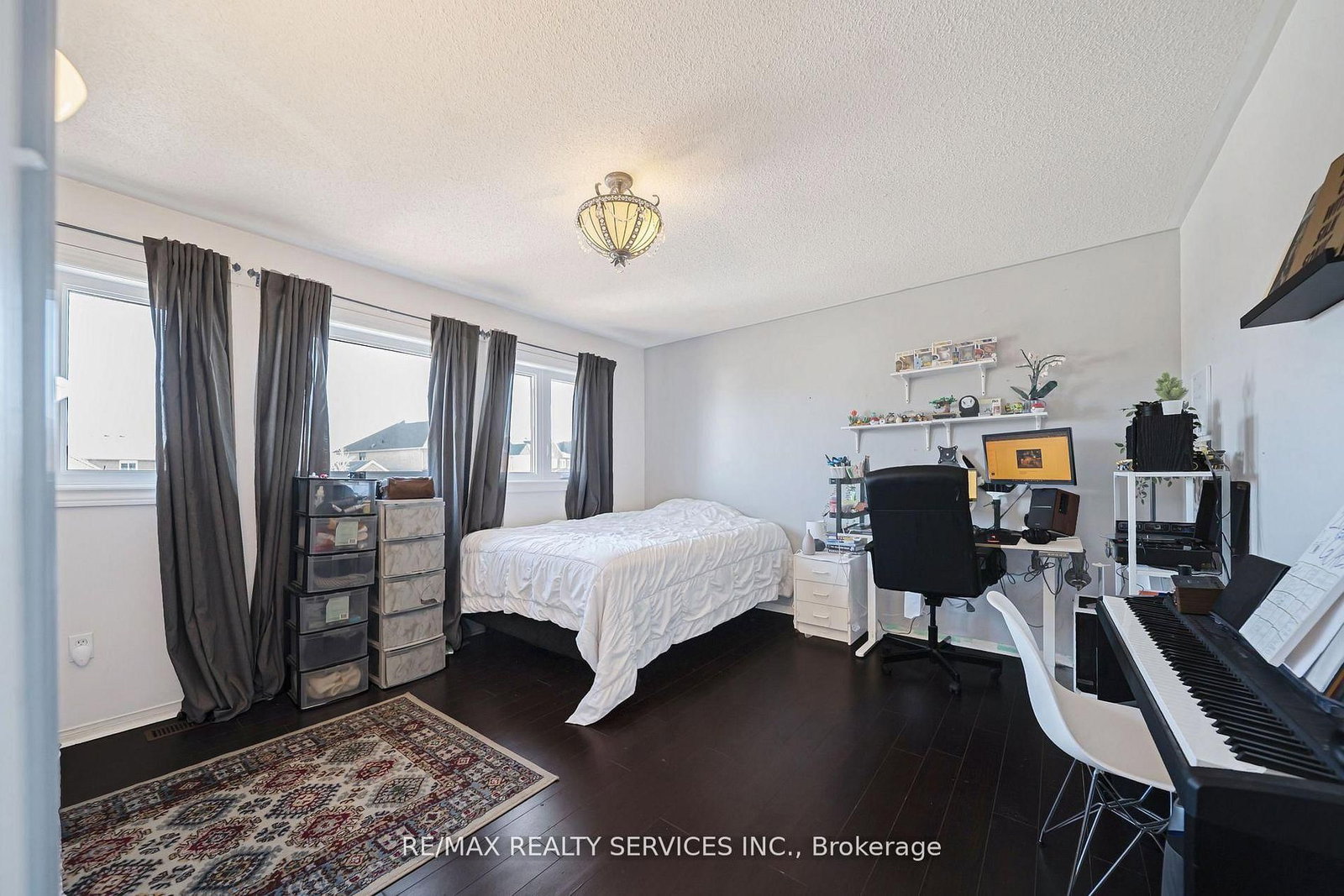 Detached House for sale at 27 Suncrest Drive, Brampton, Ontario, L6X 4L5 - Brampton West - MLS: W13001822