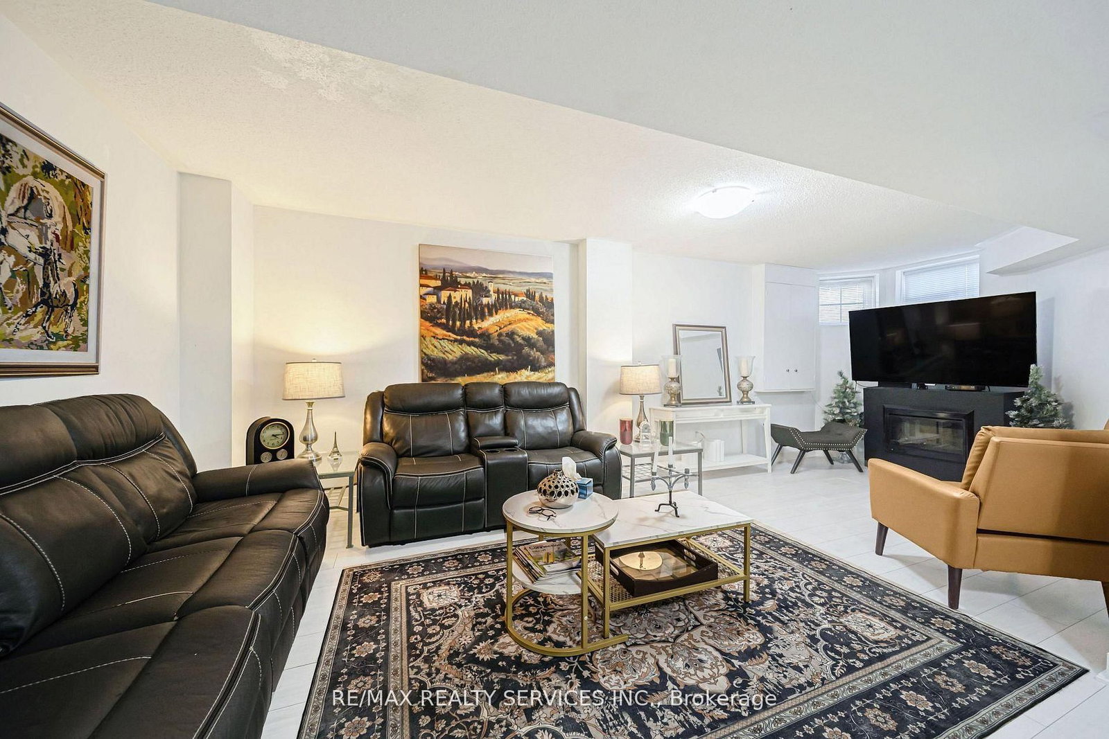 Detached House for sale at 27 Suncrest Drive, Brampton, Ontario, L6X 4L5 - Brampton West - MLS: W13001822