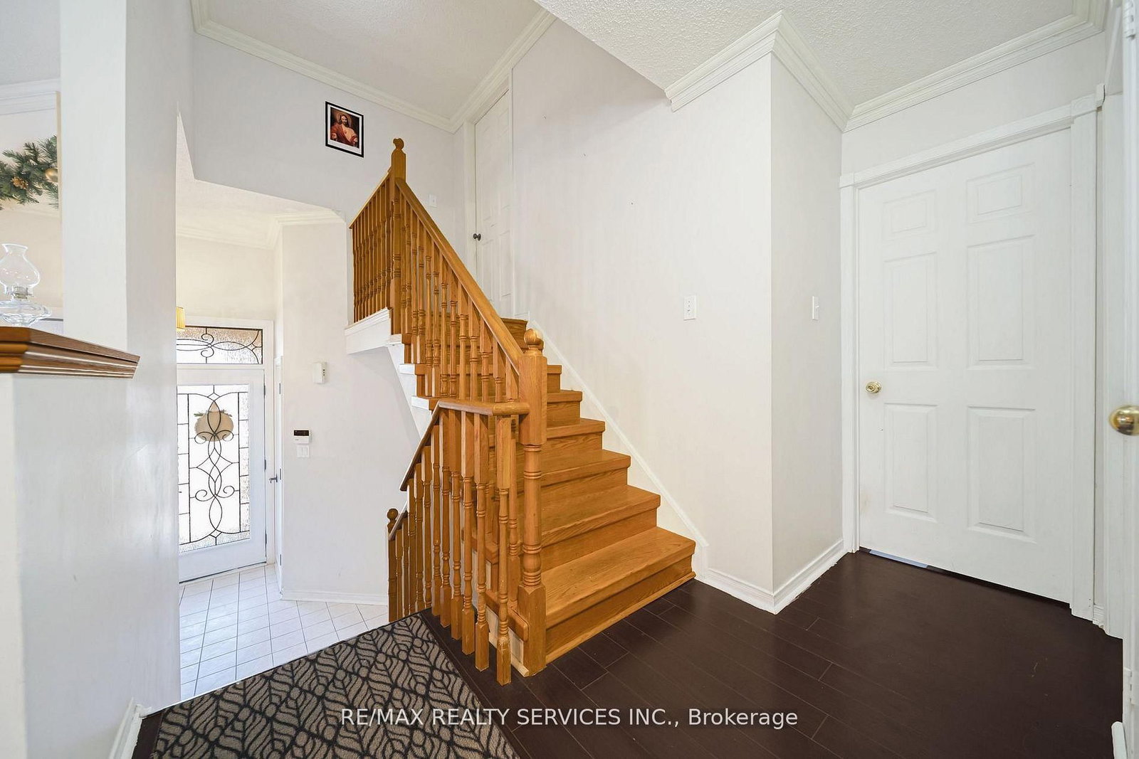 Detached House for sale at 27 Suncrest Drive, Brampton, Ontario, L6X 4L5 - Brampton West - MLS: W13001822