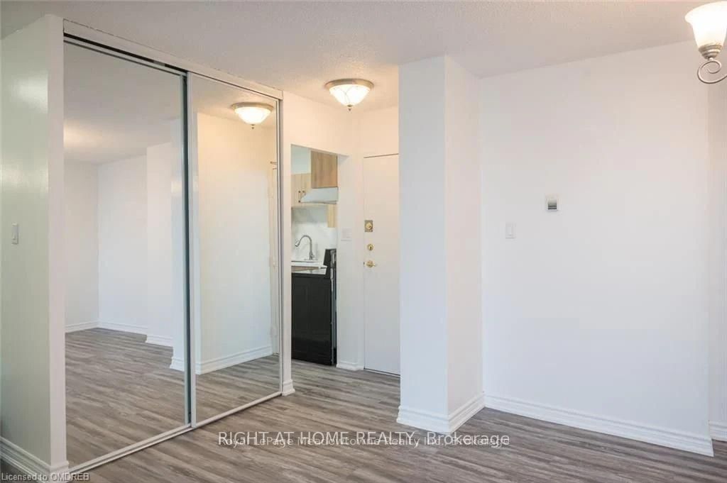 390 Dixon Road W, Unit 508 - Photo 10