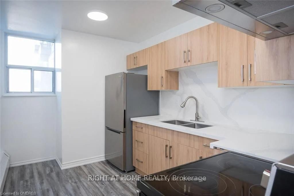 390 Dixon Road W, Unit 508 - Photo 4