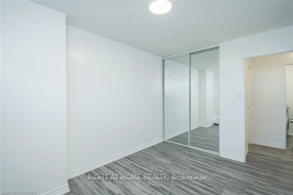 390 Dixon Road W, Unit 508 - Photo 8