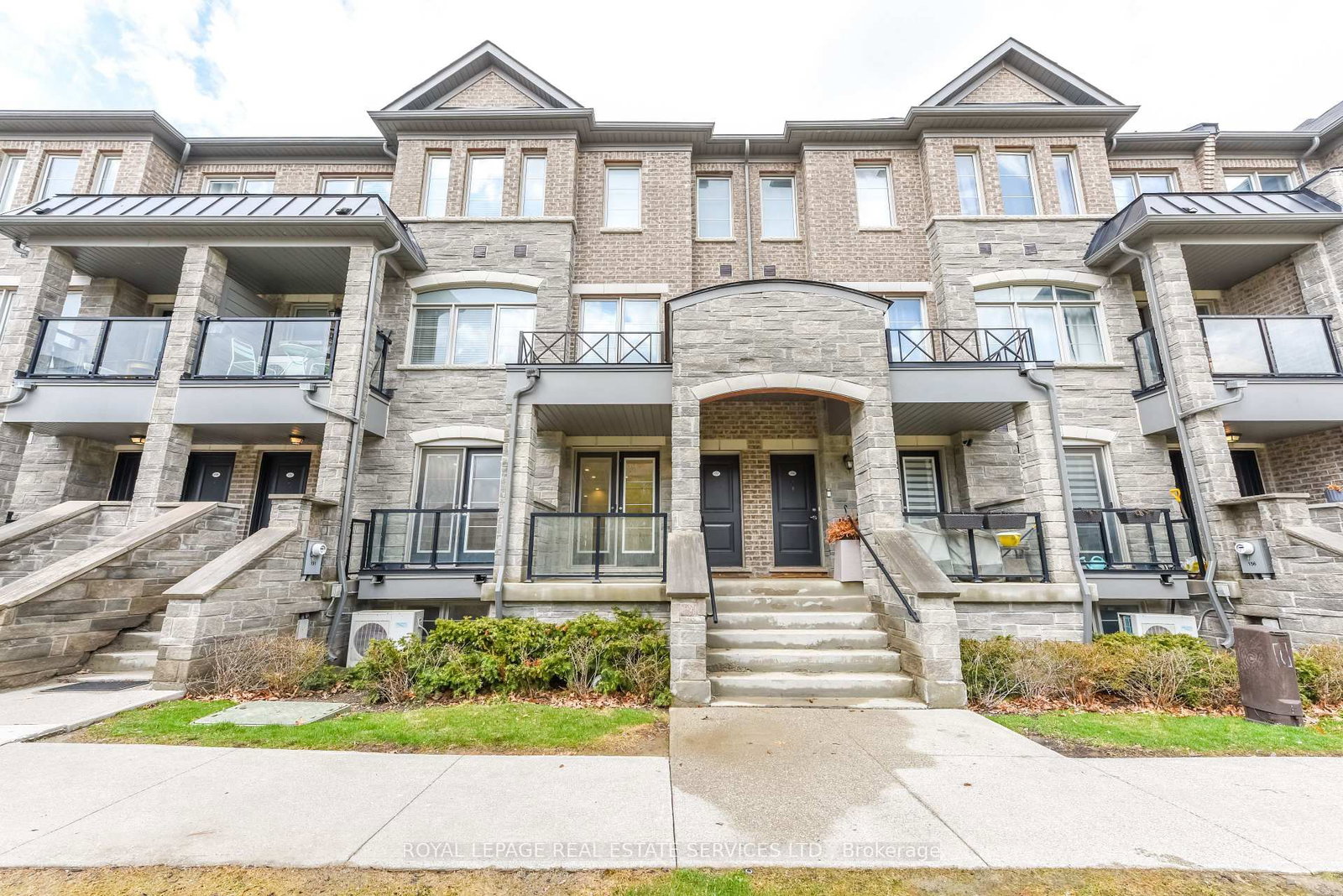 200 Veterans Drive, Unit 153 - Photo 2