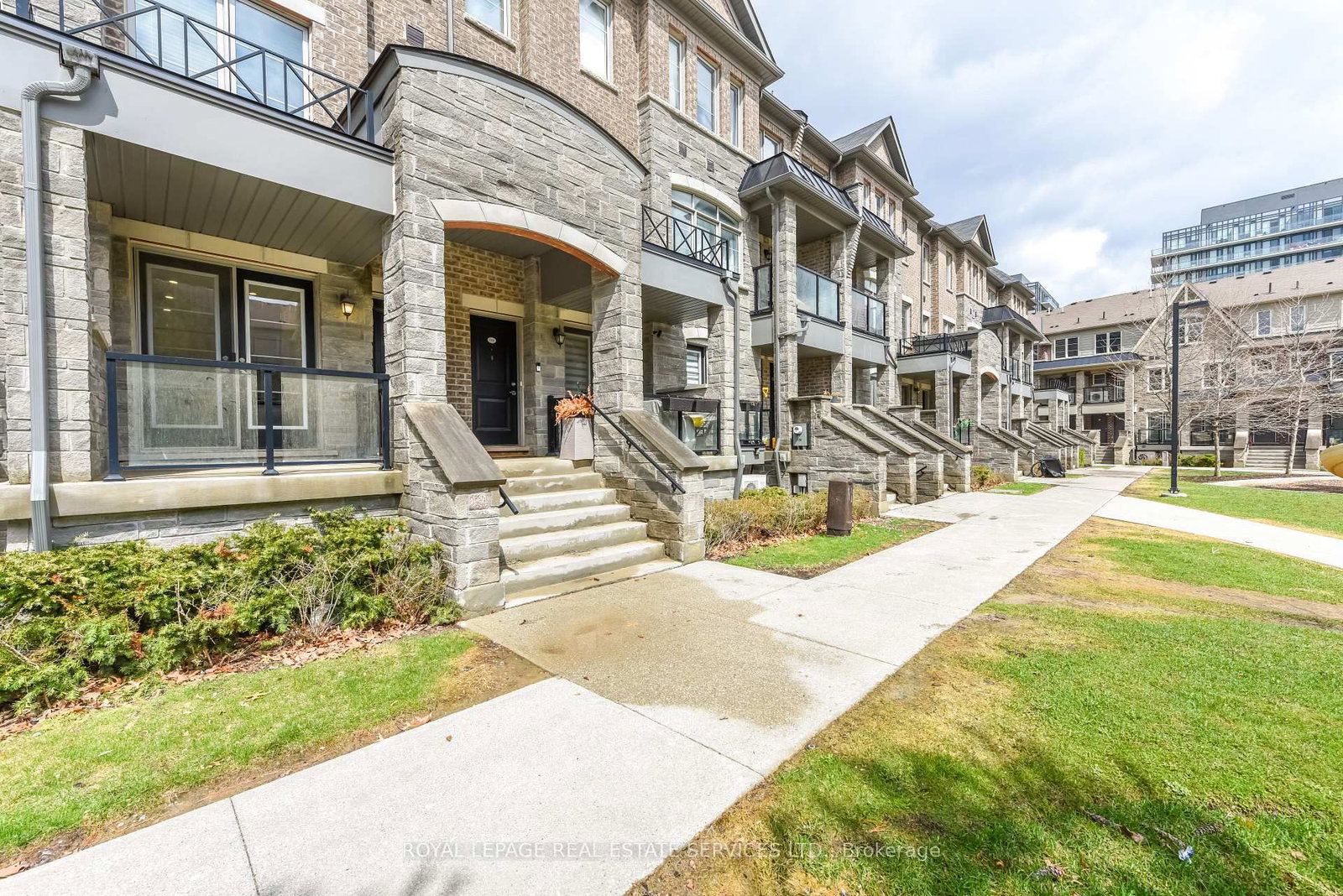 200 Veterans Drive, Unit 153 - Photo 3