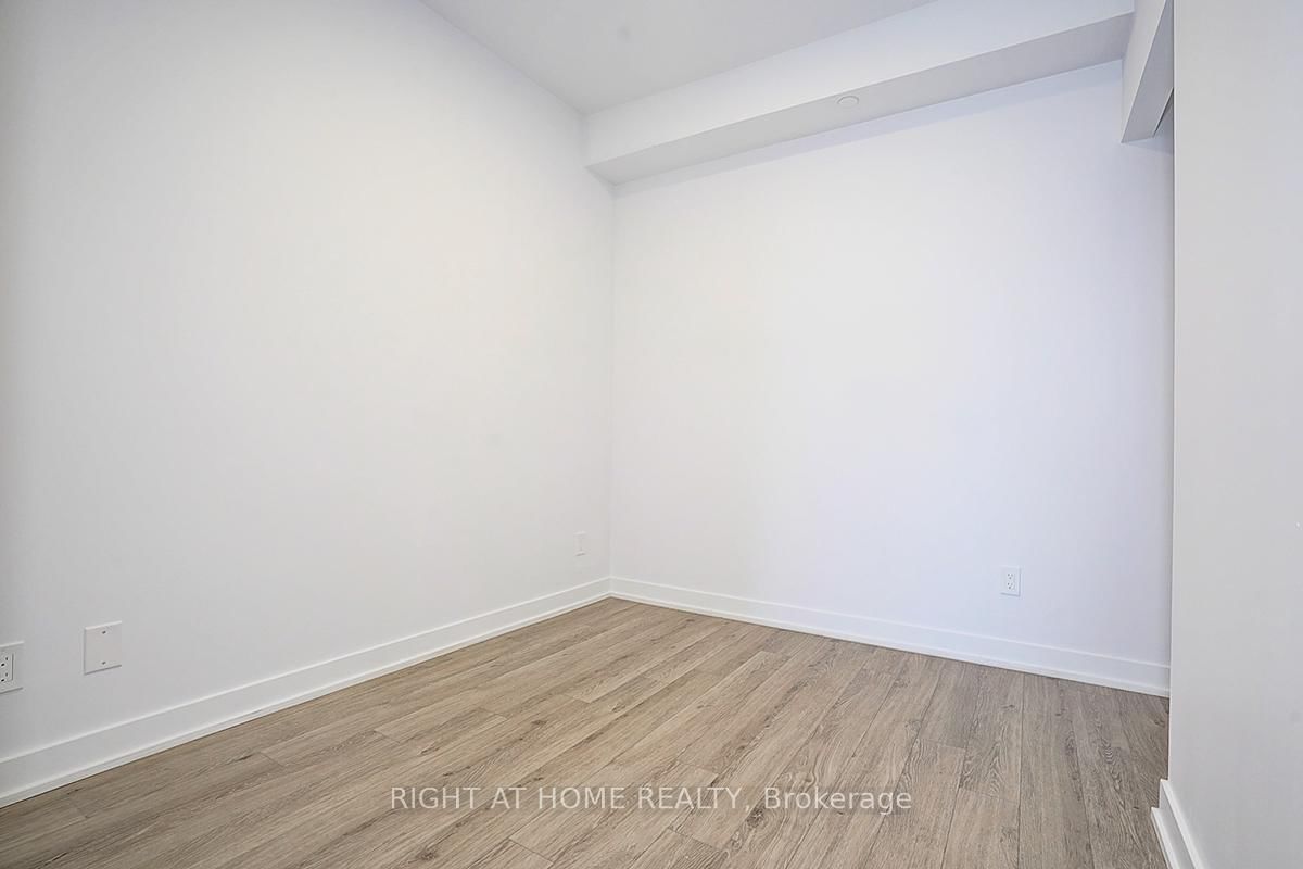 1926 Lakeshore Boulevard W, Unit 2817 - Photo 25