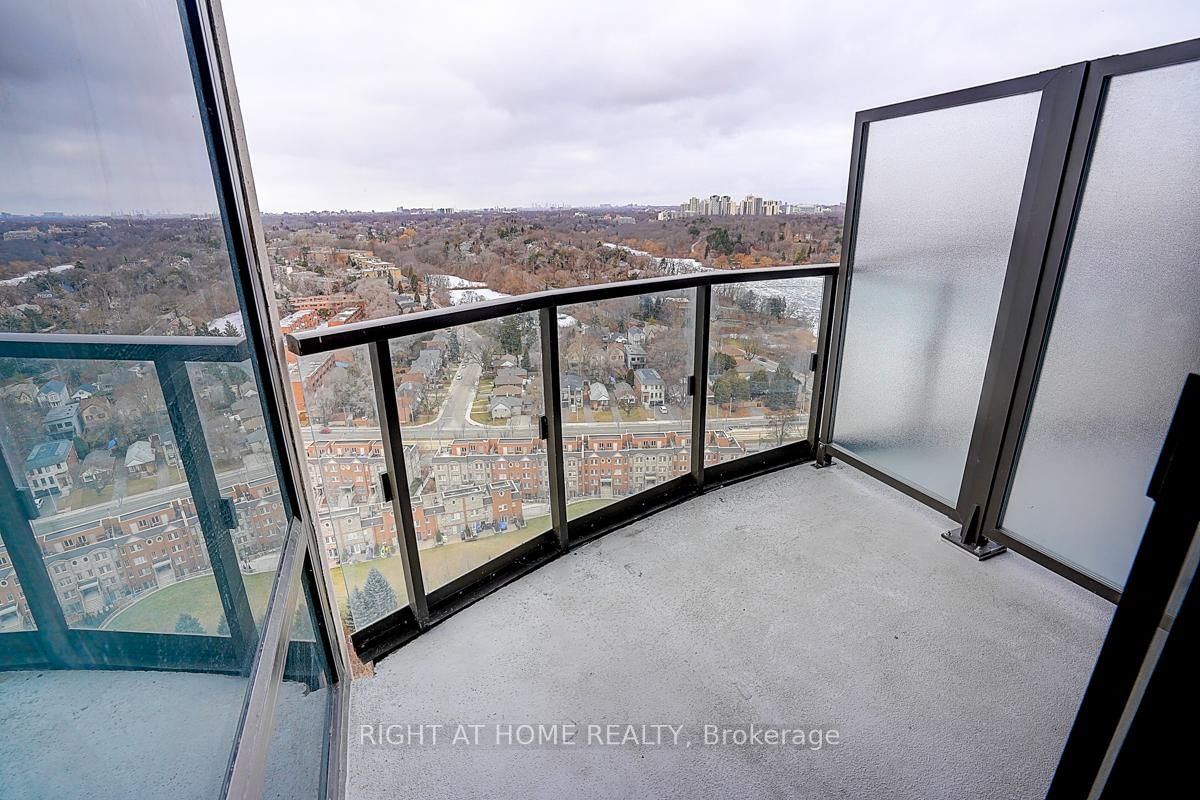 1926 Lakeshore Boulevard W, Unit 2817 - Photo 28