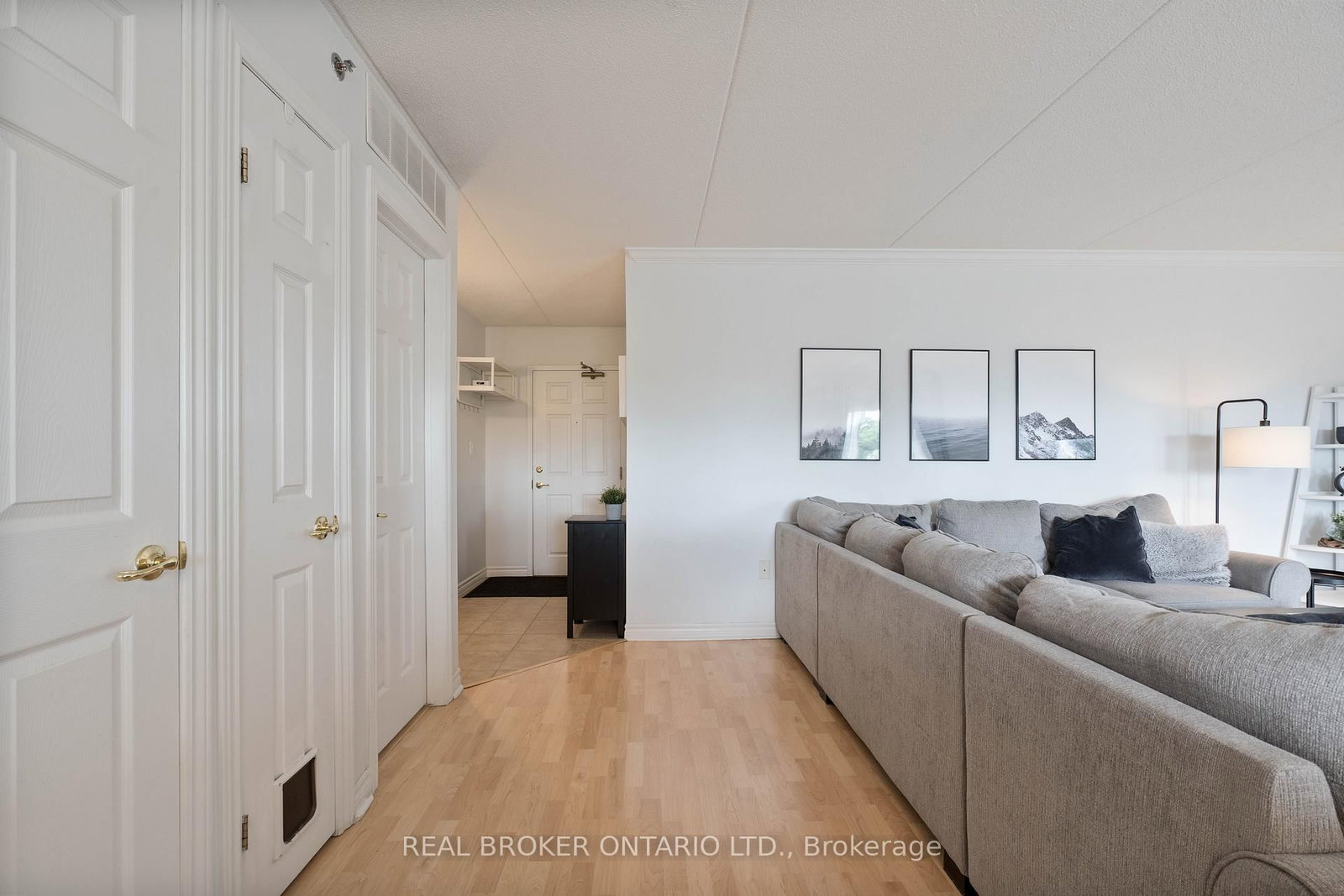 4450 Fairview Street, Unit 304 - Photo 5