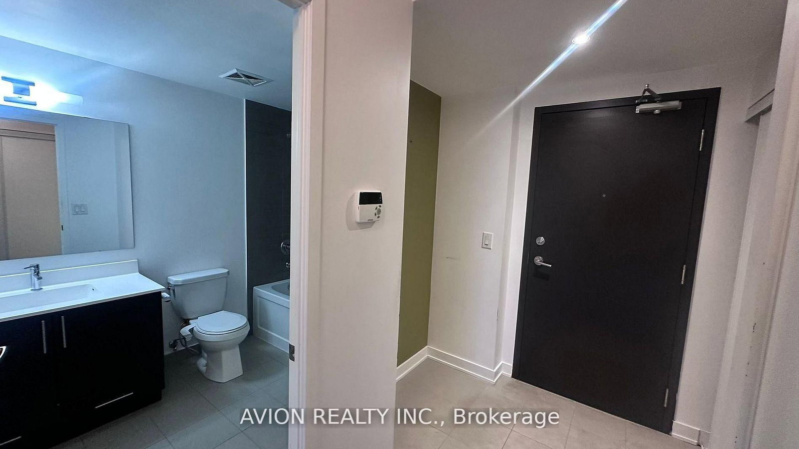 11 Superior Avenue, Unit 611 - Photo 3