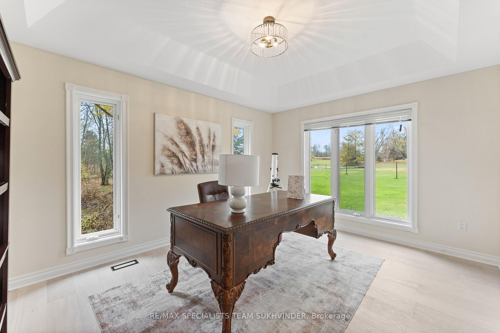 Detached House for sale at 15 Country Lane Drive, Caledon, Ontario, L7E 0B4 - Palgrave - MLS: W13002070