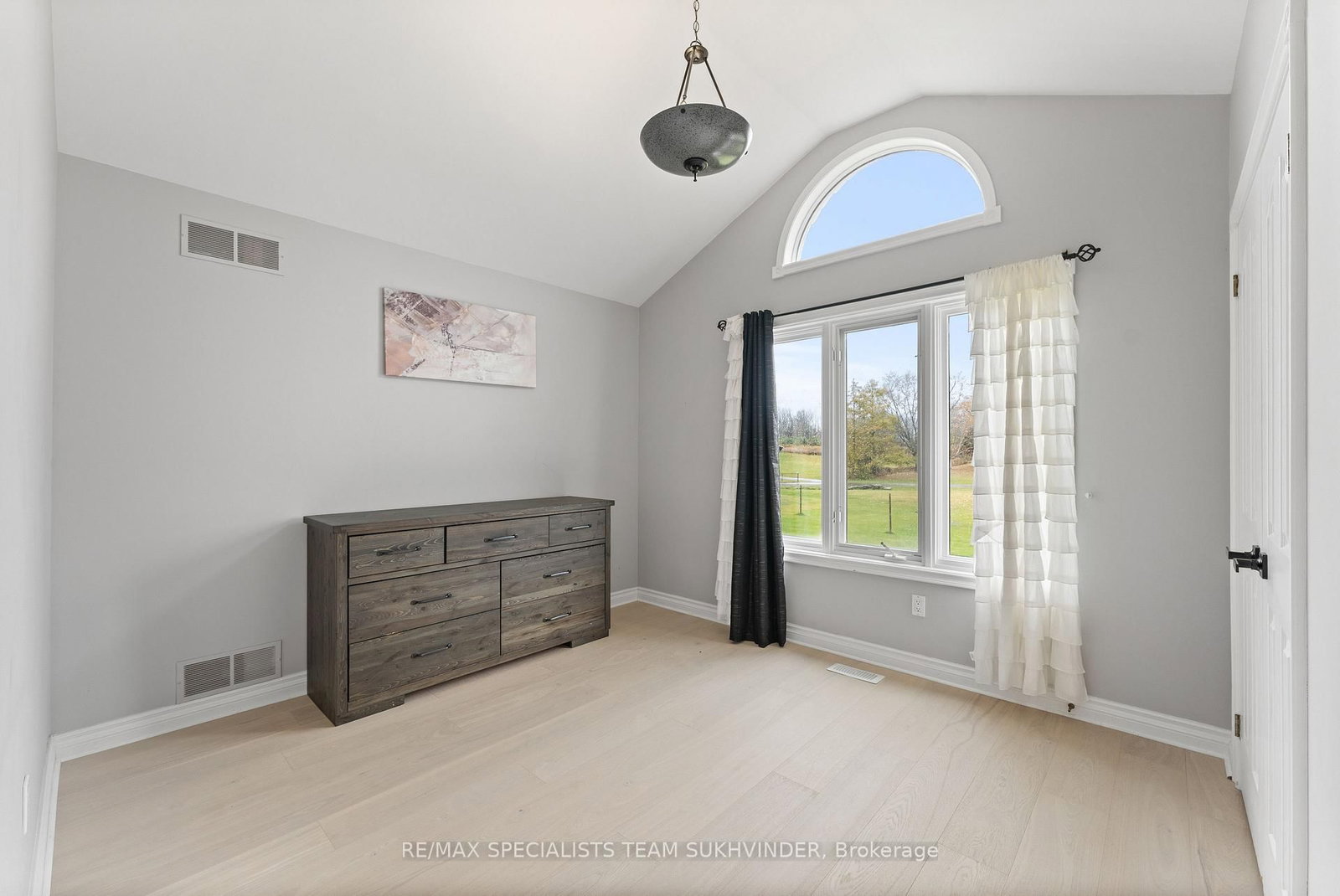 Detached House for sale at 15 Country Lane Drive, Caledon, Ontario, L7E 0B4 - Palgrave - MLS: W13002070